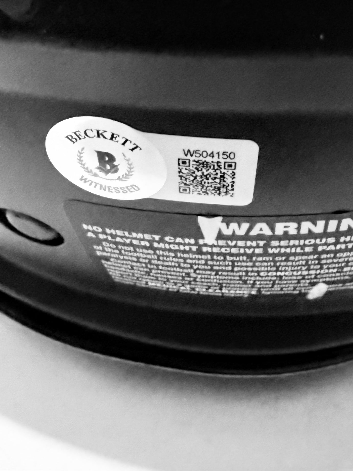 Kenneth Walker III Signed Seahawks STS Full Size Authentic Helmet Beckett Certified