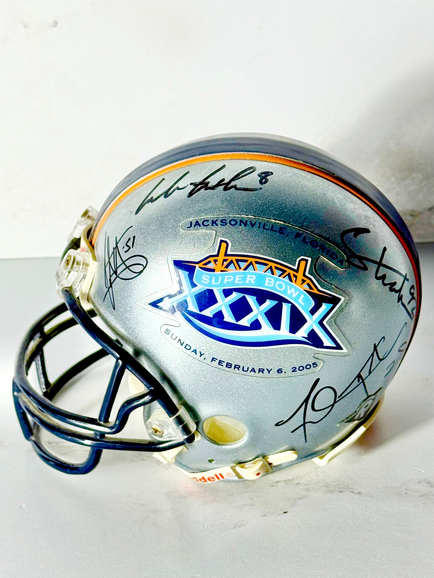 M Strahan/P Holmes/D Culpepper/F Taylor/L Evans/J Vilma/D Smith + 1 Signed Super Bowl Mini Helmet JSA Certified