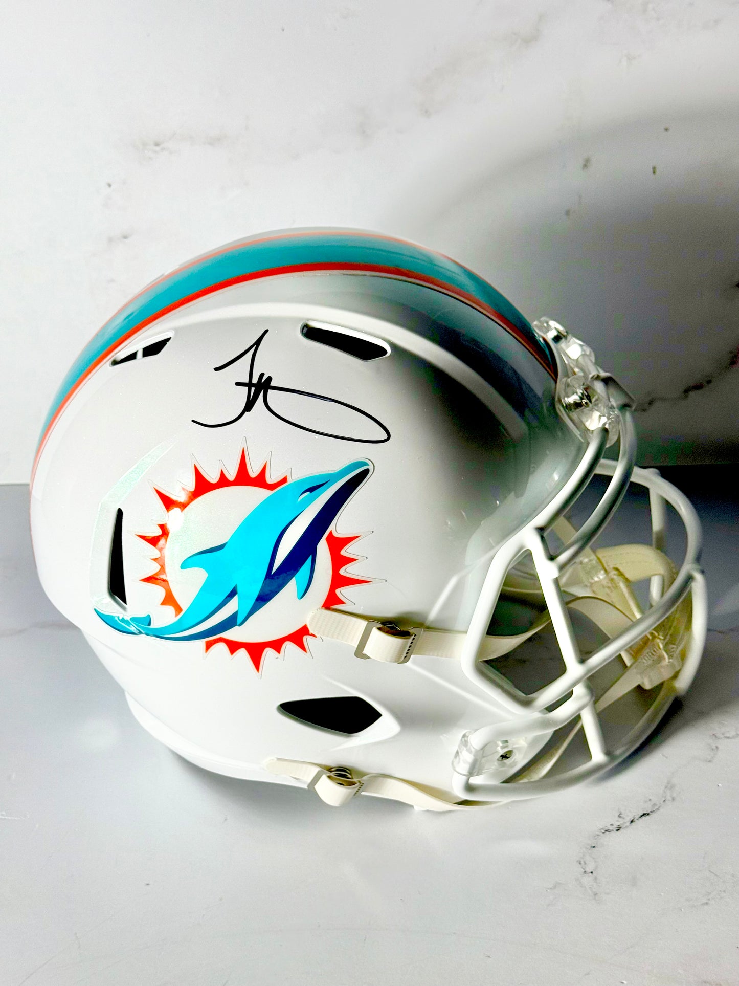 Tyreek Hill Signed Dolphins Full Size Replica Helmet Beckett Certified