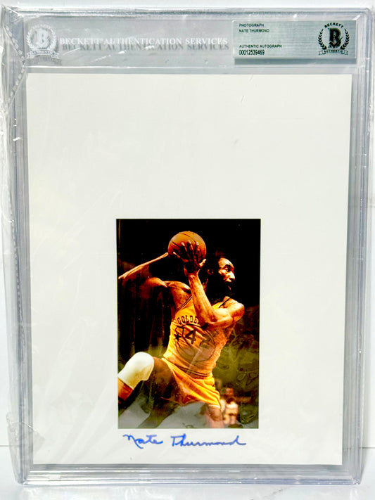 Nate Thurmond Signed Warriors 8x10 Beckett Slabbed