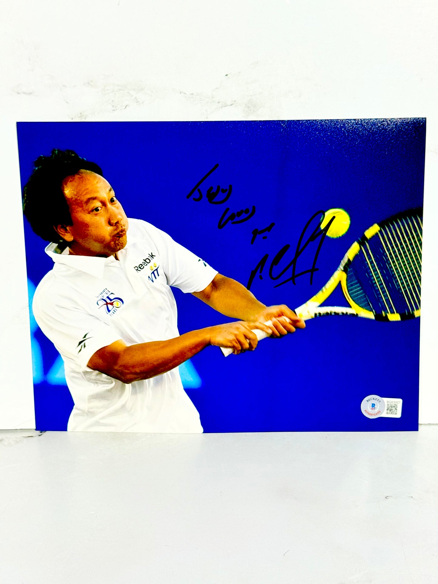 Michael Chang Signed Tennis 8x10 Beckett Certified