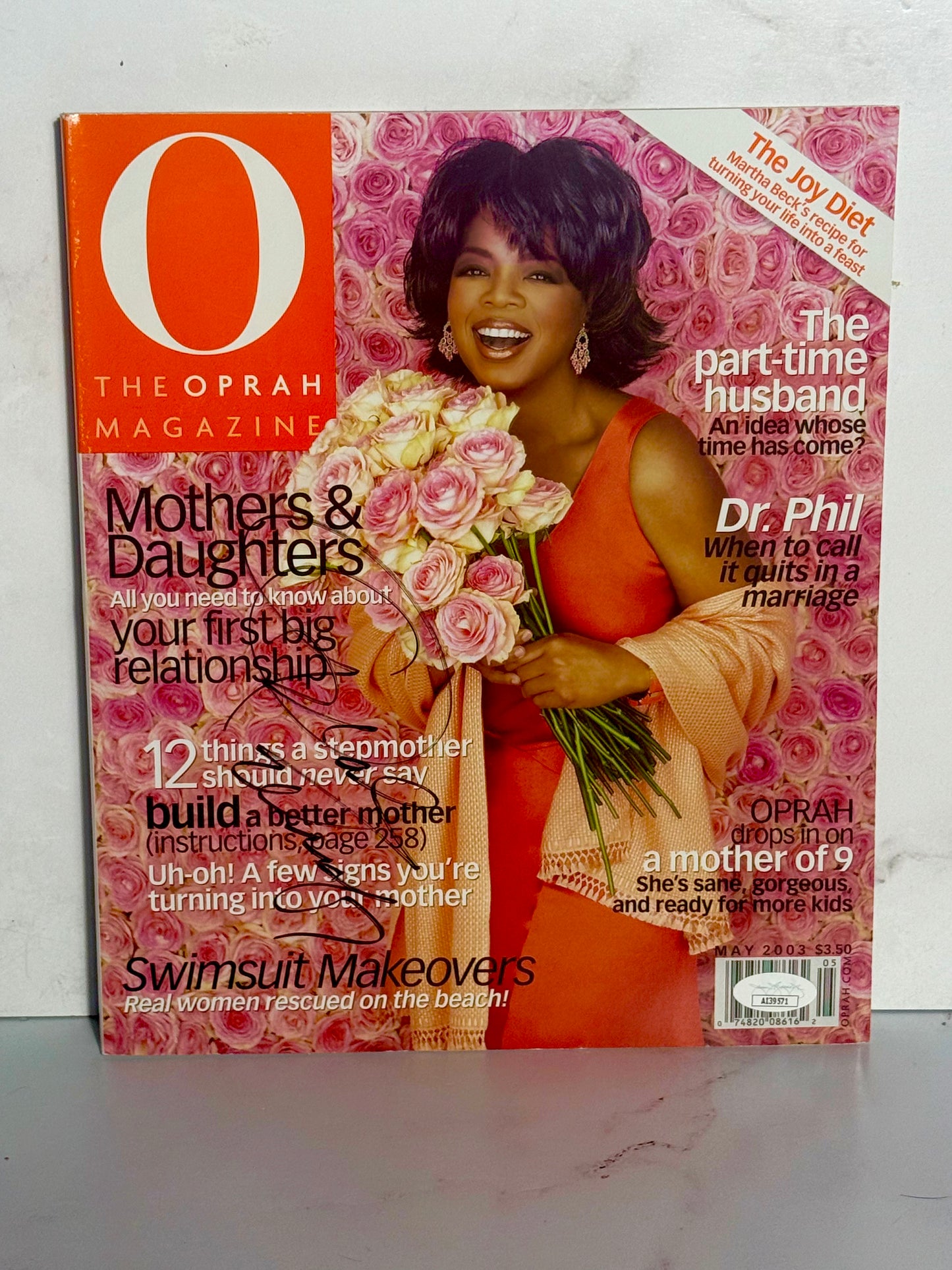 Oprah Winfrey Signed O Magazine JSA Certified