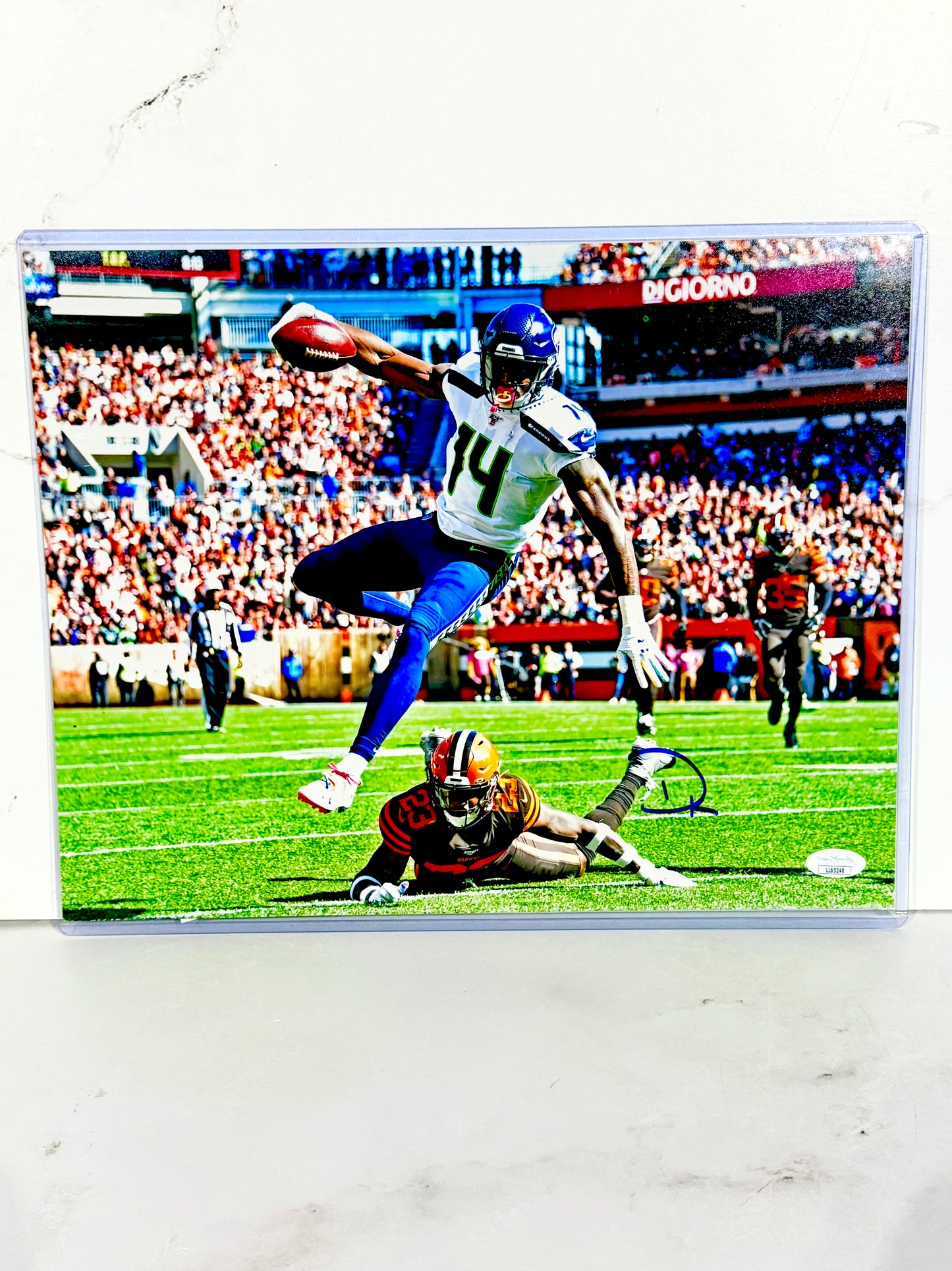 DK Metcalf Signed Seahawks 11x14 JSA Certified