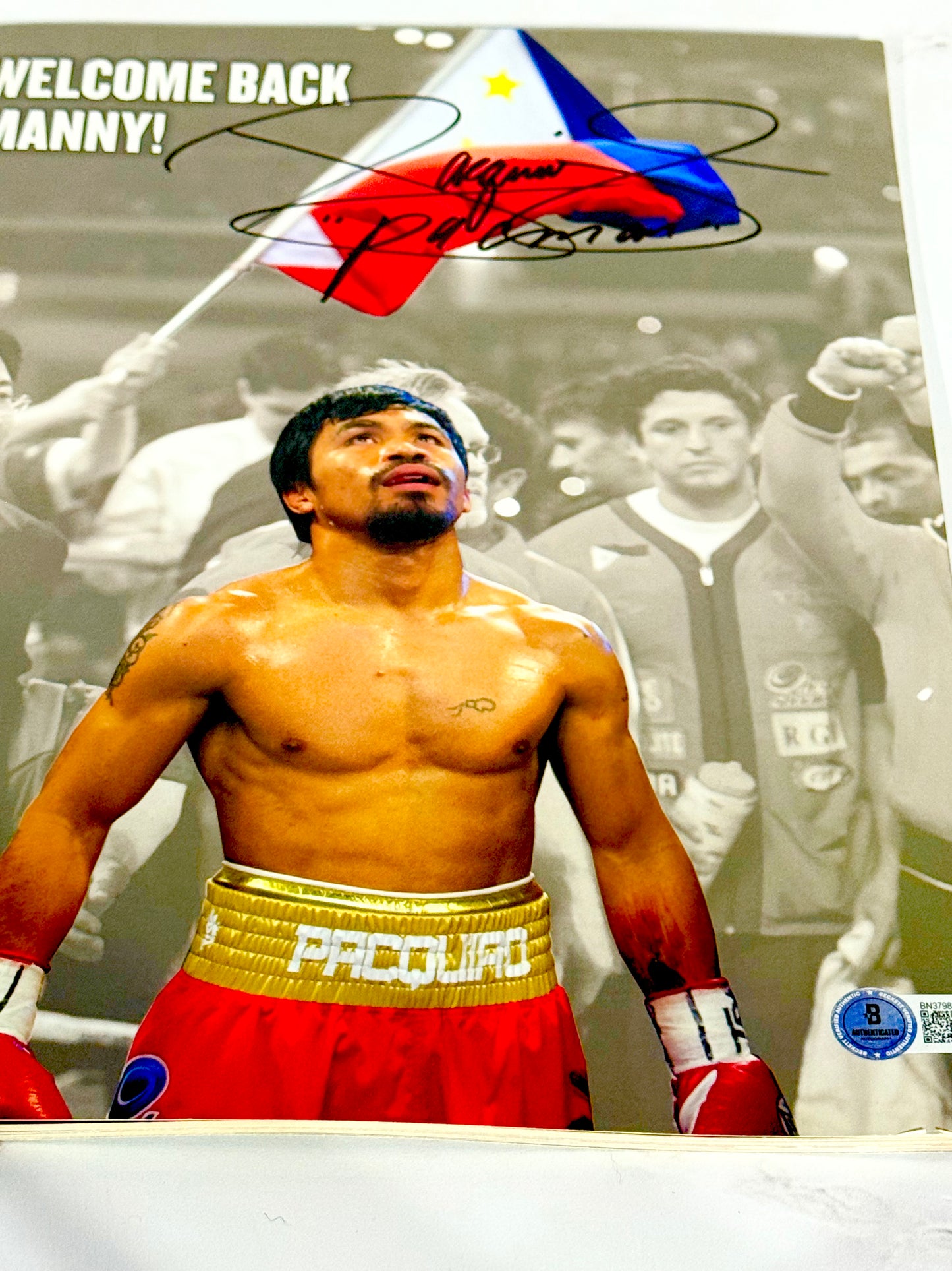 Manny Pacquiao Signed Official Boxing Program Beckett Certified