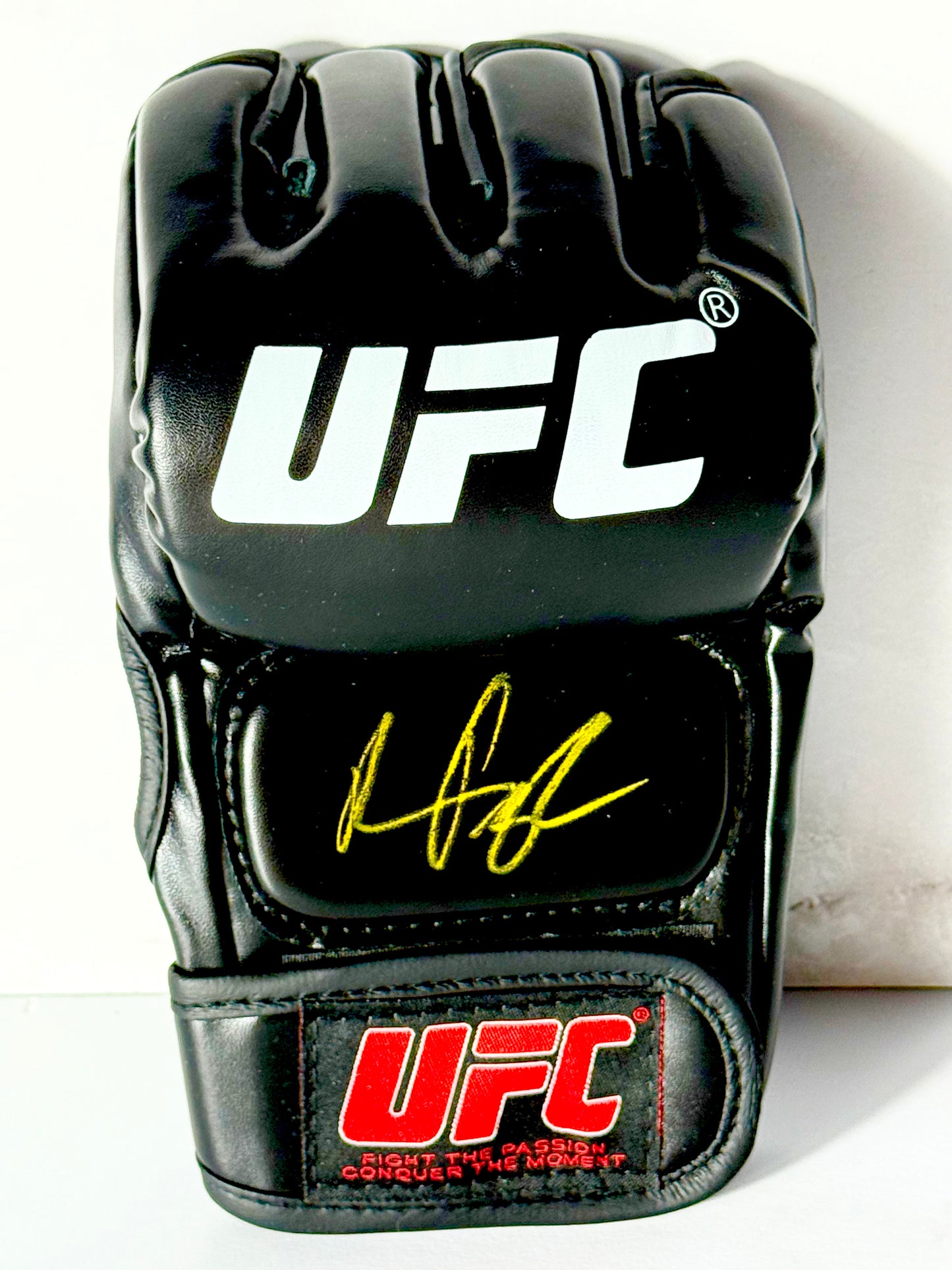 Quinton Rampage Jackson Signed UFC Glove Beckett Certified