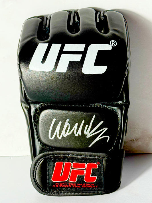 Wanderlei Silva Signed UFC Glove Beckett Certified