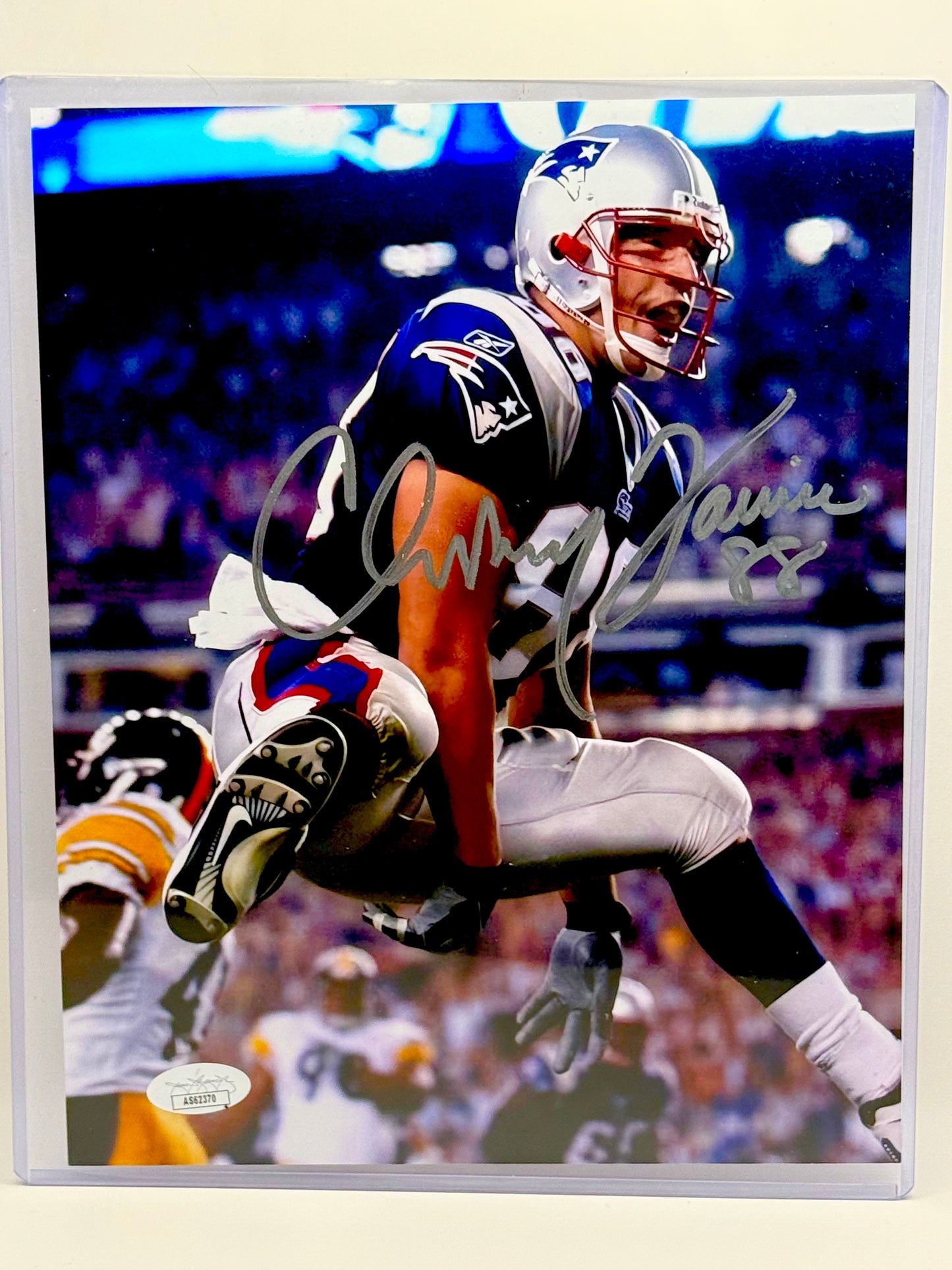 Christian Fauria Signed Patriots 8x10 Photo JSA Certified