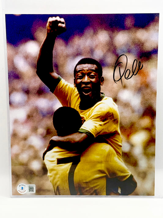 Pele Signed 8x10 Photo Beckett Certified