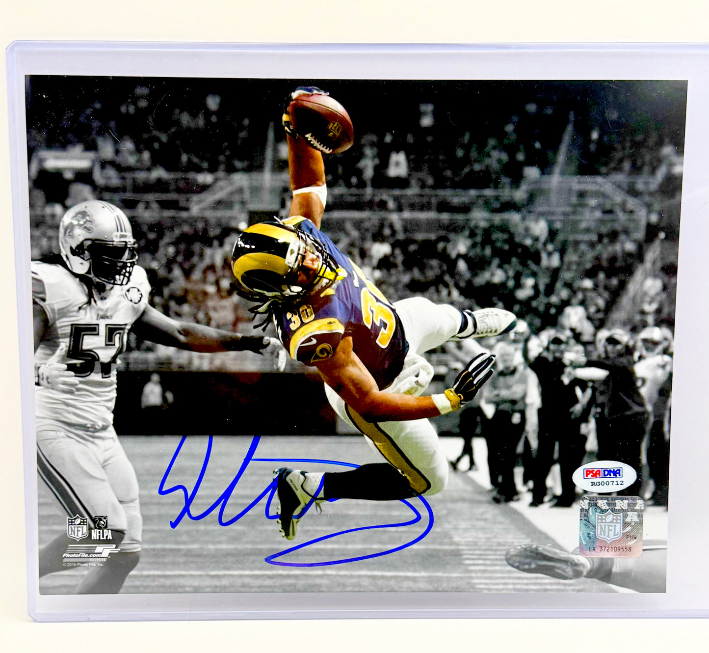 Todd Gurley Signed 8x10 Photo PSA Certified