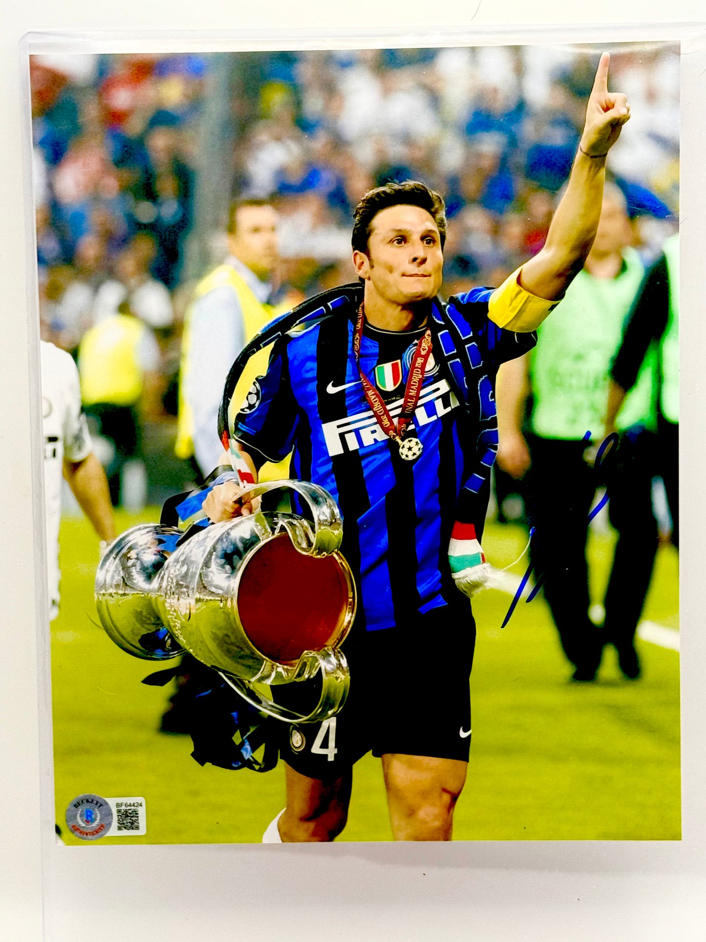 Javier Zanetti Signed 8x10 Photo Beckett Certified