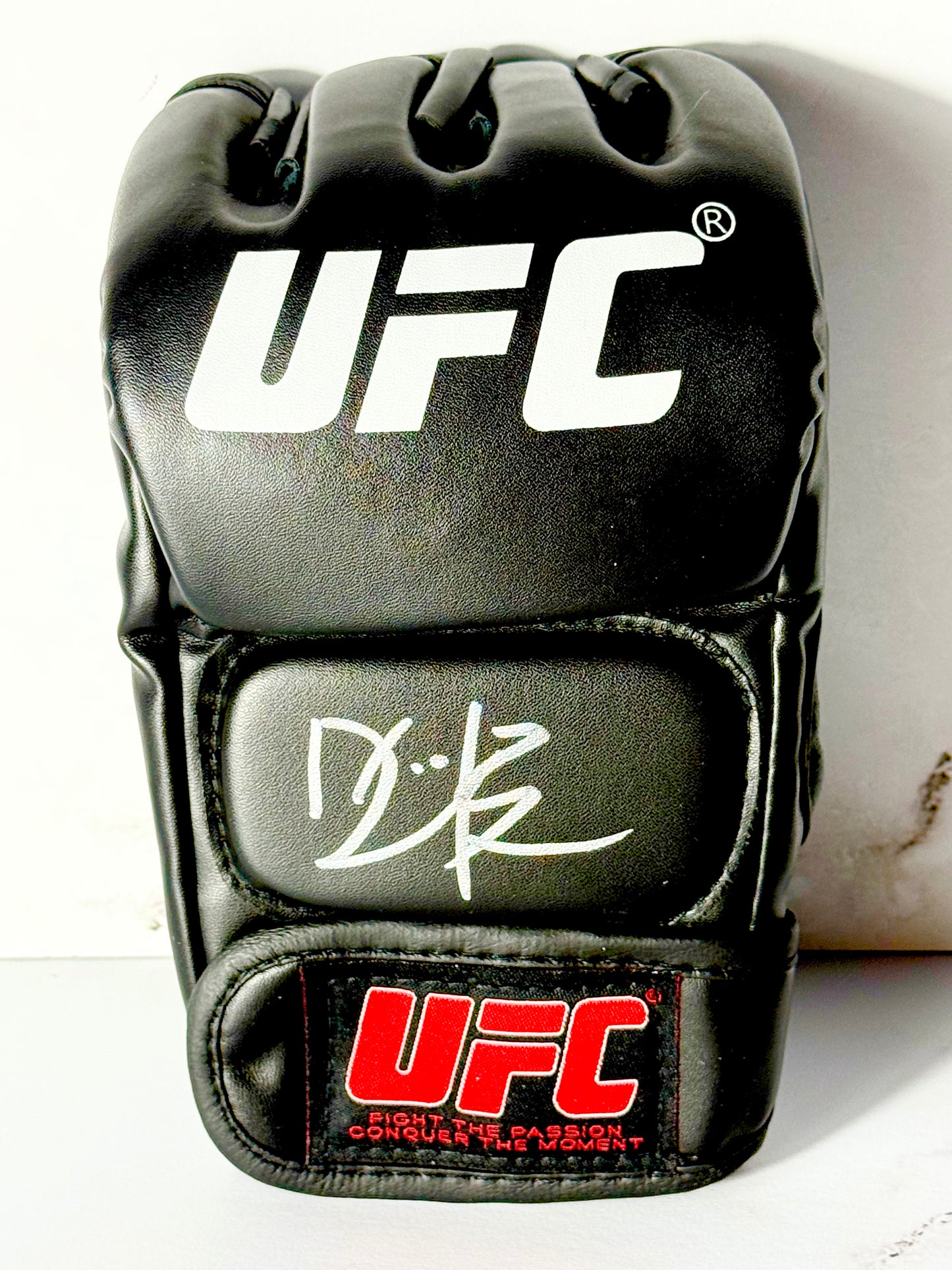 Dominick Cruz Signed UFC Glove Beckett Certified