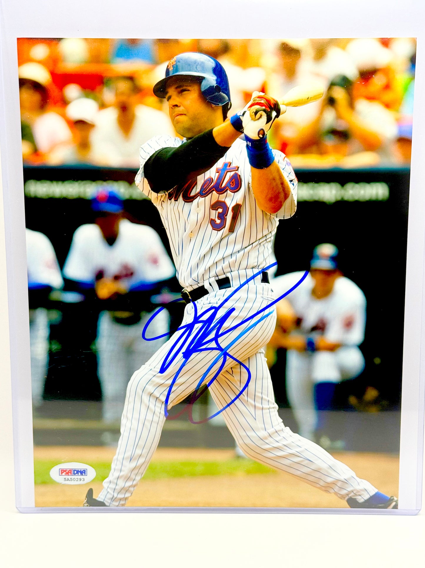 Mike Piazza (Mets) Signed Photo 8x10 PSA Certified