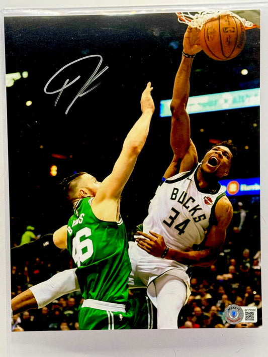 Giannis Antetokounmpo Signed Bucks 8x10 Photo Beckett Certified