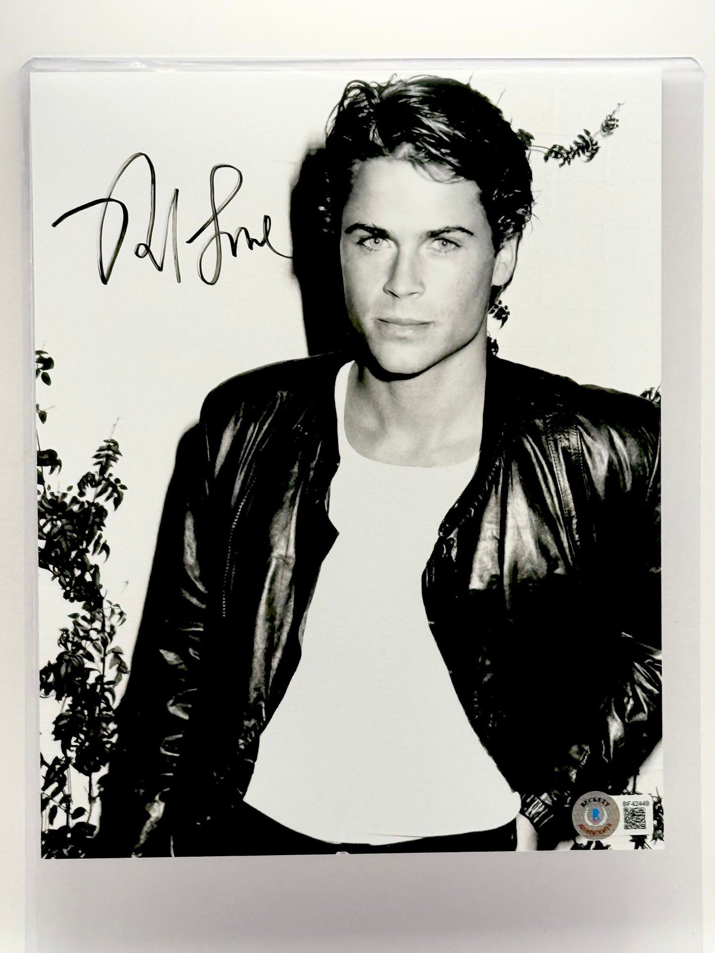 Rob Lowe Signed 8x10 Photo Beckett Certified